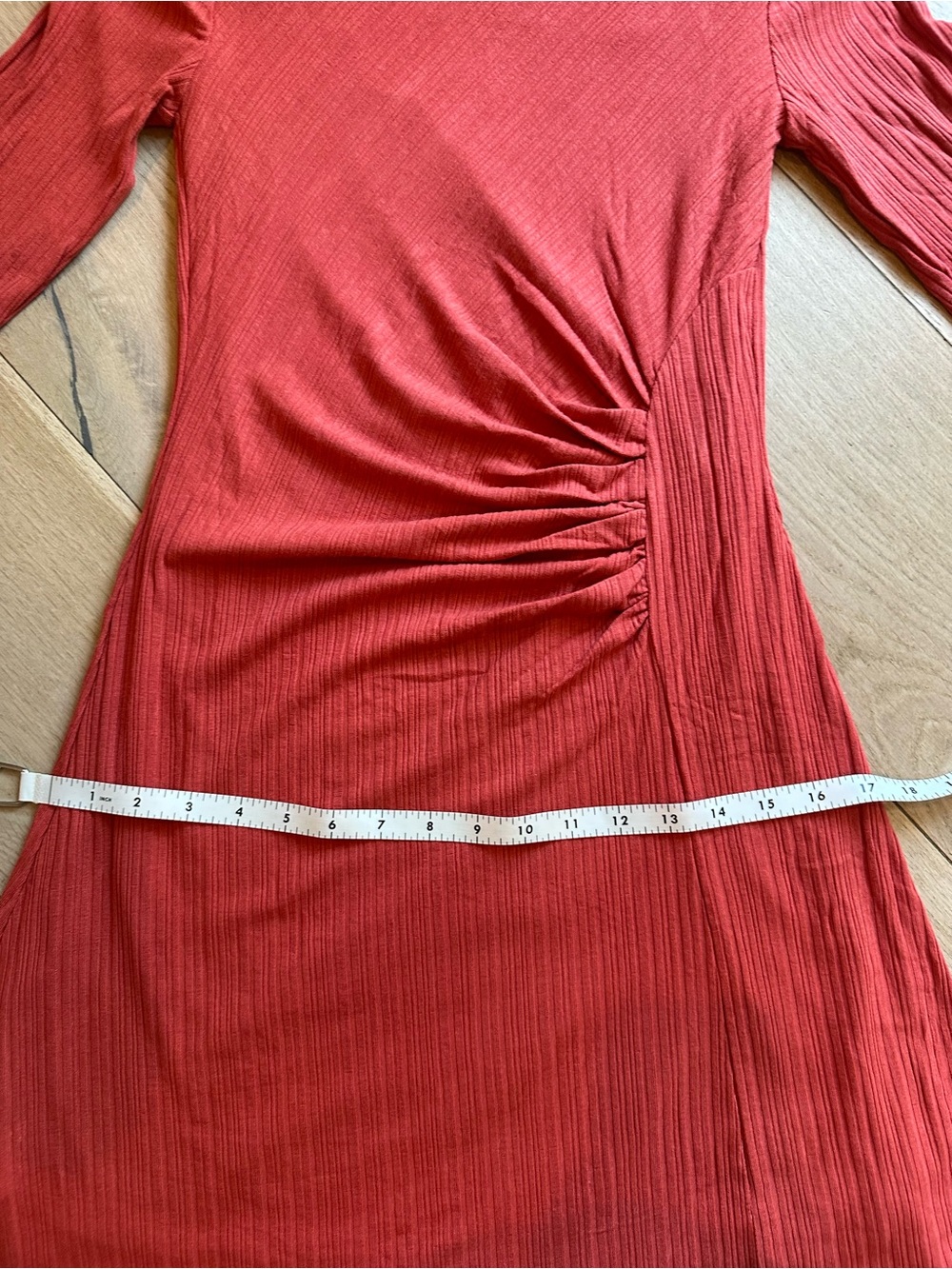 Gilli Red Long Sleeve Ruched Side Ribbed Dress - Picture 2 of 6